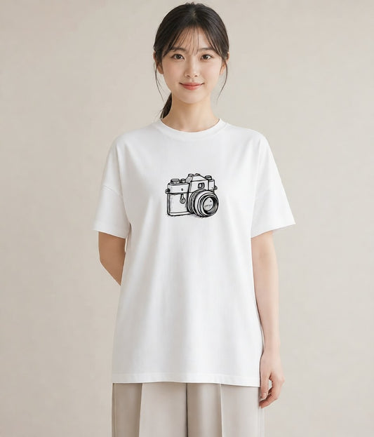 デザインTシャツ レディース カメラ フィルムカメラ レトロカメラ イラスト きれいめカジュアル おしゃれギフト 社会人 白T