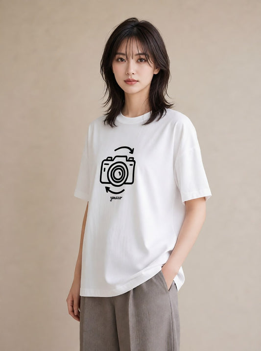 グラフィックTシャツ レディース カメラ フィルムカメラ レトロカメラ イラスト 個性的 海 カフェ巡り 白T