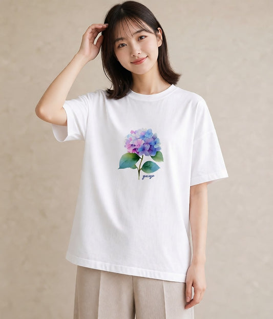 Tシャツ レディース あじさい 紫陽花 アジサイ 花 花柄 イラスト アート風 デイリーウェア 休日 白T
