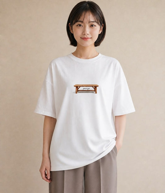 デザインTシャツ レディース 雨上がりのベンチ ベンチ ナチュラル アンティーク イラスト 手描き風 カジュアルコーデ 買い物 白T