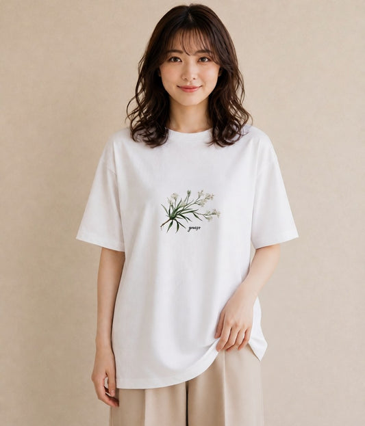 グラフィックTシャツ レディース 金木犀 花 花柄 イラスト 上品 20代 カジュアルコーデ 白T