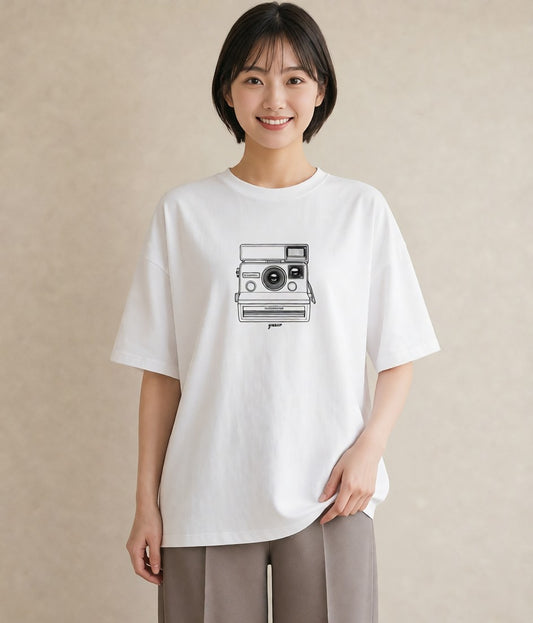 グラフィックTシャツ レディース カメラ フィルムカメラ レトロカメラ イラスト 姉妹 送別ギフト 白T