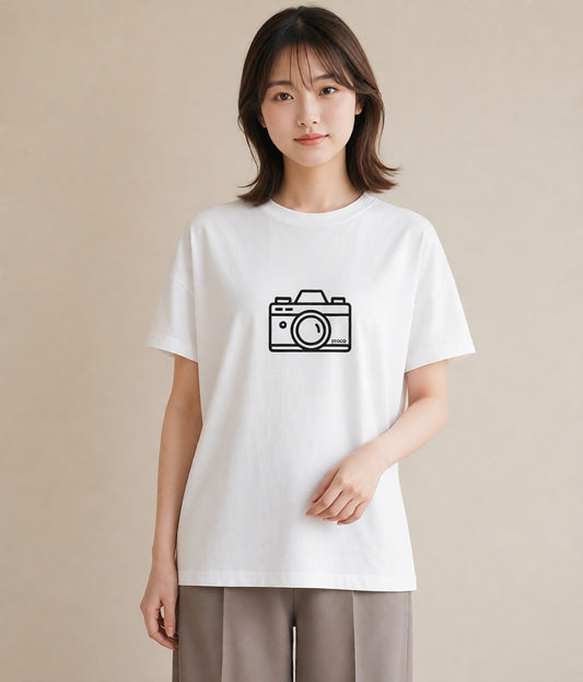 デザインTシャツ レディース カメラ フィルムカメラ レトロカメラ イラスト 淡色 友達ギフト 部屋着 白T