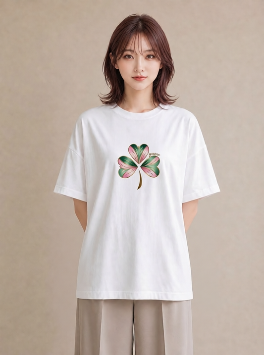 グラフィックTシャツ レディース クローバー 四つ葉 花 花柄 イラスト ミニマル 帰省 ラフ 白T