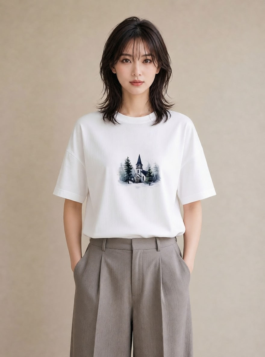 Tシャツ レディース 灯りの家 小屋 夜 ナチュラル アンティーク イラスト ゆるかわ 友達ギフト 部屋着 白T