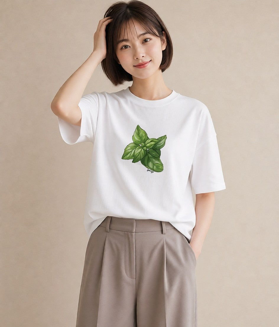 半袖Tシャツ レディース ハーブ 植物 ボタニカル イラスト 休日コーデ カジュアルコーデ 買い物 白T
