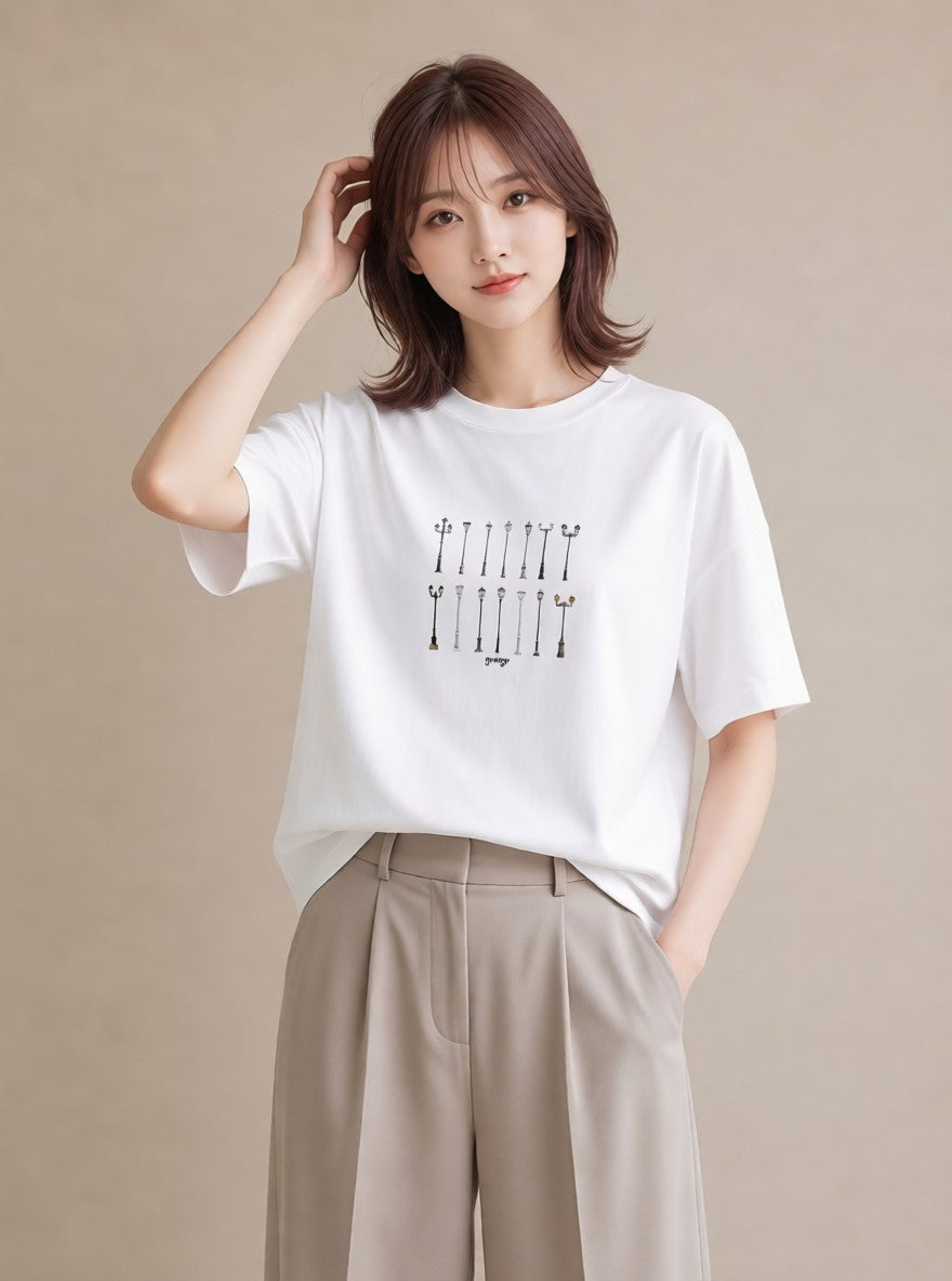 Tシャツ レディース 街灯 夜霧 夜 ナチュラル アンティーク イラスト きれいめカジュアル 夏コーデ 通学 白T