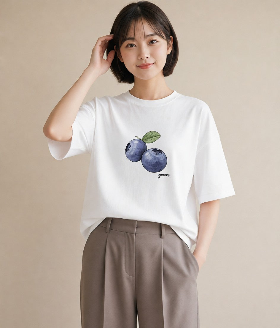 グラフィックTシャツ レディース ブルーベリー 食べ物 フード イラスト アート風 春服 ミセス 白T