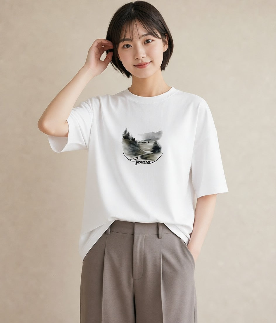 グラフィックTシャツ レディース 雨上がりの小道 雨上がり 小道 ナチュラル アンティーク イラスト ユニーク 部屋着 女性向けギフト 白T