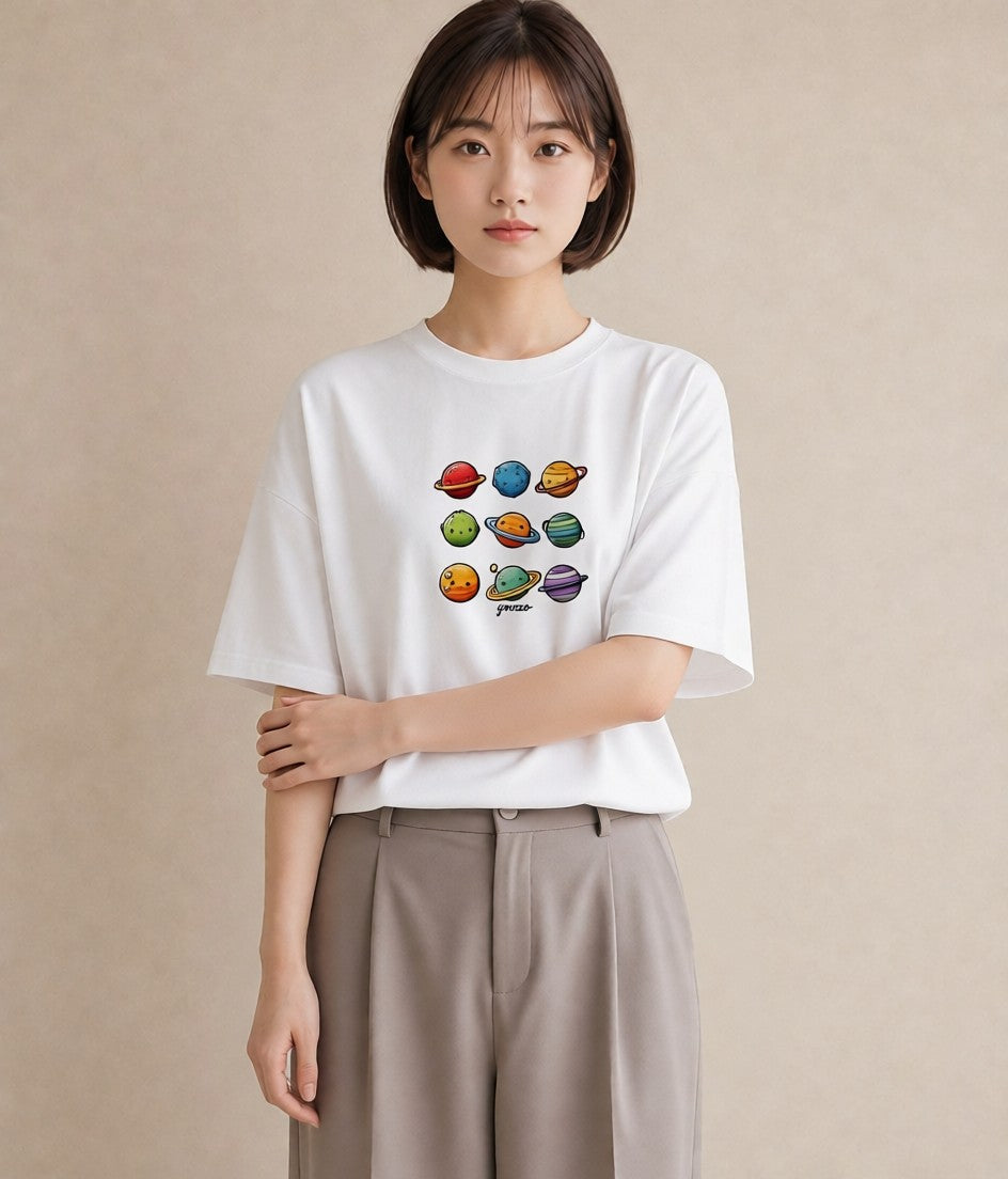半袖Tシャツ レディース 宇宙 星空 イラスト 旅行コーデ デイリーウェア 休日 白T
