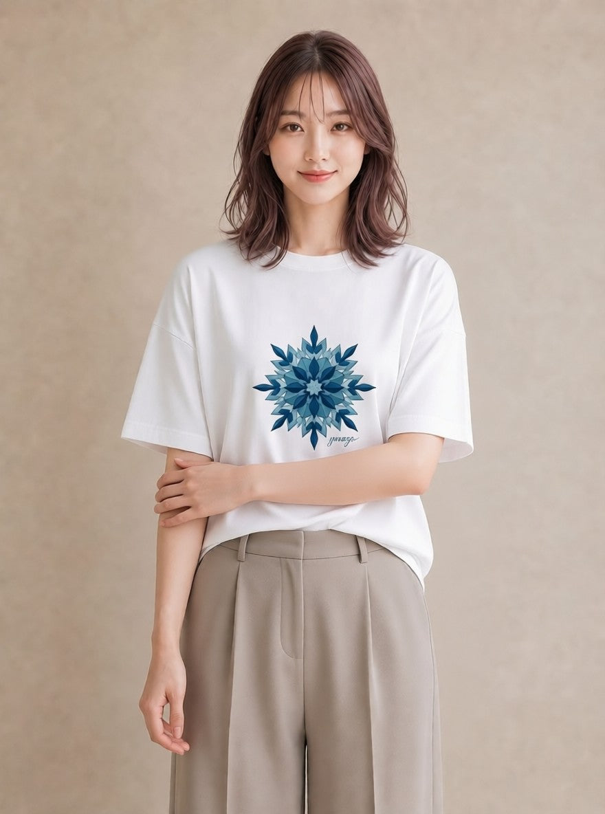 プリントTシャツ レディース 雪の結晶 星空 宇宙 イラスト フェミニン 通学 誕生日プレゼント 白T