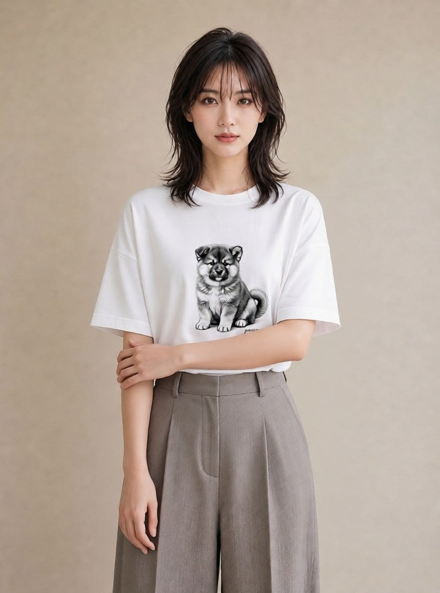 半袖Tシャツ レディース 秋田犬 犬 いぬ イラスト 抜け感 カジュアルコーデ 買い物 白T
