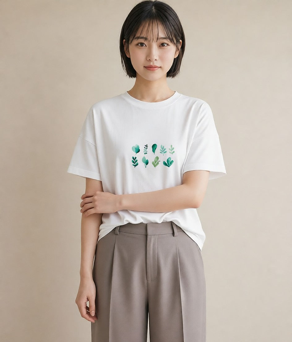 Tシャツ レディース 新緑 植物 ボタニカル イラスト 可愛い ミセス 春コーデ 白T