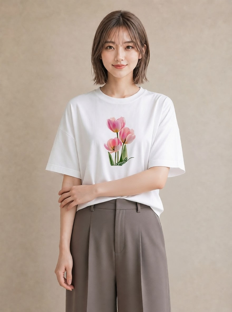 半袖Tシャツ レディース チューリップ 花 花柄 イラスト こなれ感 クリスマス 旅行 白T