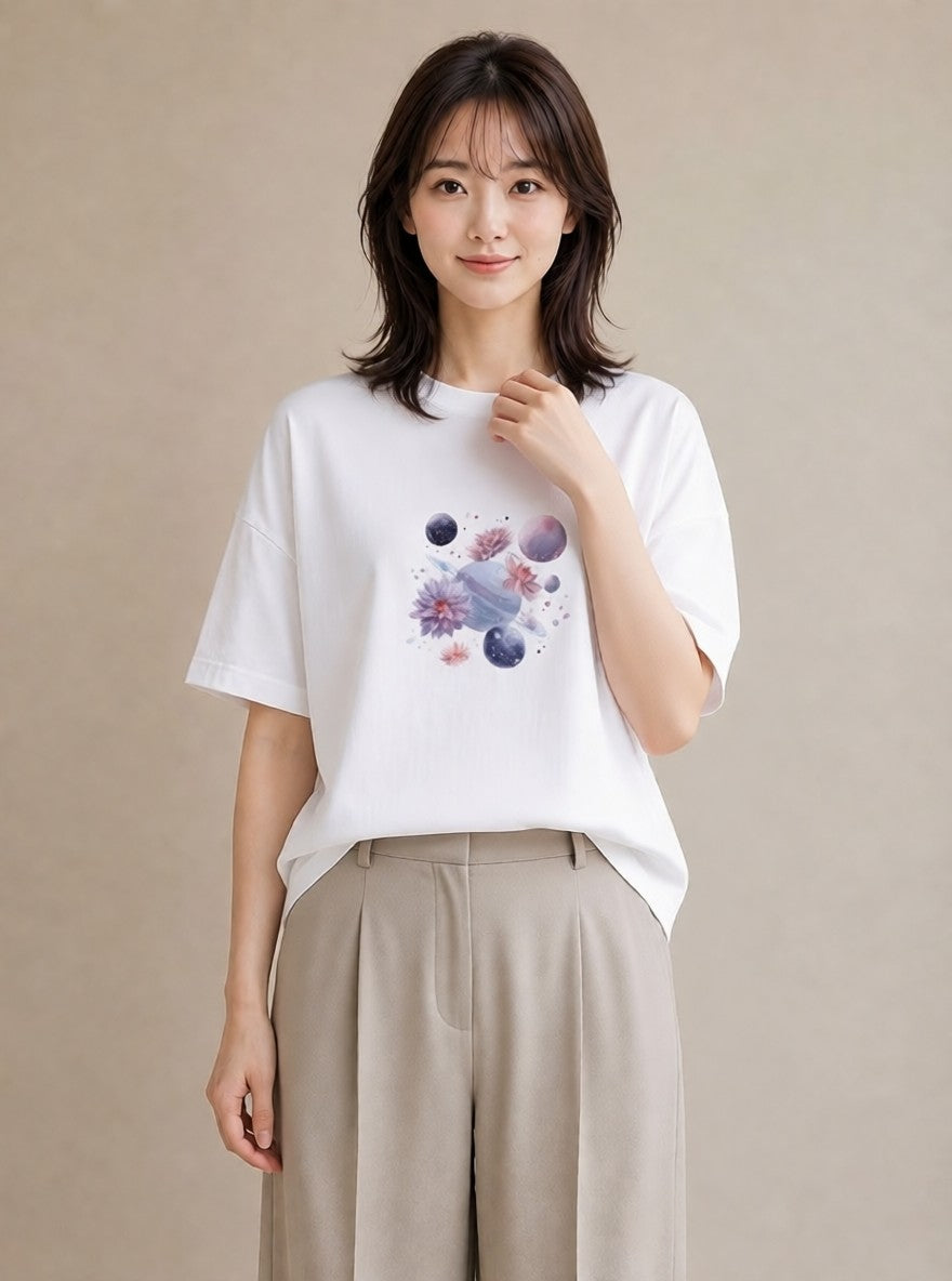 グラフィックTシャツ レディース 山羊座 星空 宇宙 イラスト こなれ感 20代 カジュアルコーデ 白T