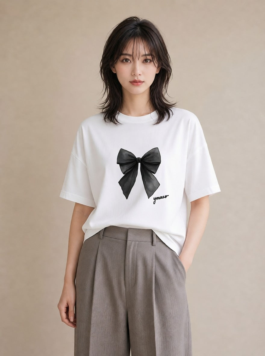 Tシャツ レディース リボン 蝶結び ナチュラル アンティーク イラスト 淡色 買い物 夏コーデ 白T