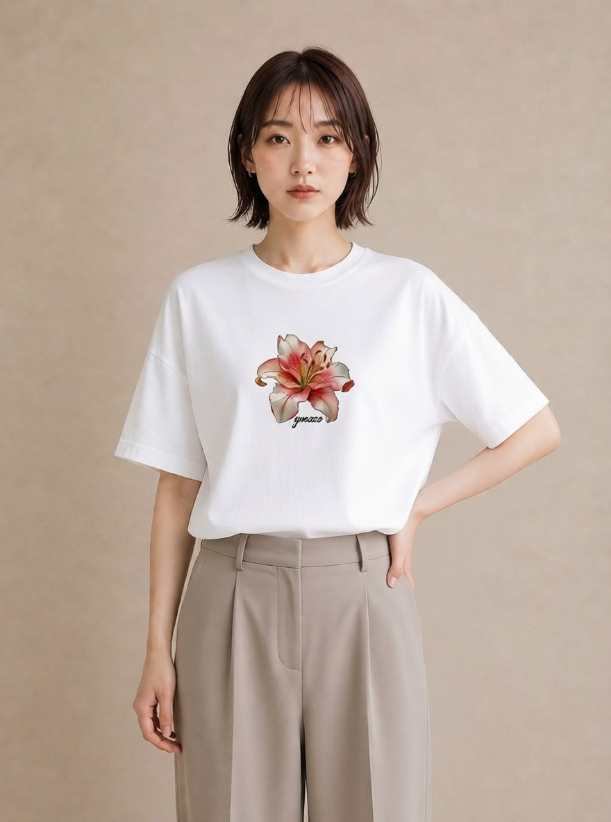 Tシャツ レディース ゆり 百合 花 花柄 イラスト モード 帰省 ラフ 白T