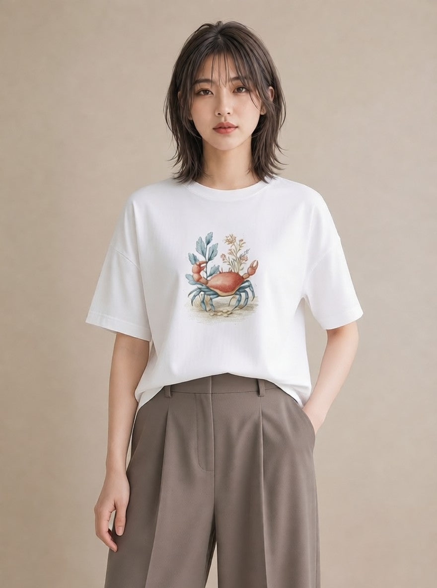 Tシャツ レディース カニ 海の生き物 海 イラスト ユニーク 女性向けギフト 散歩 白T