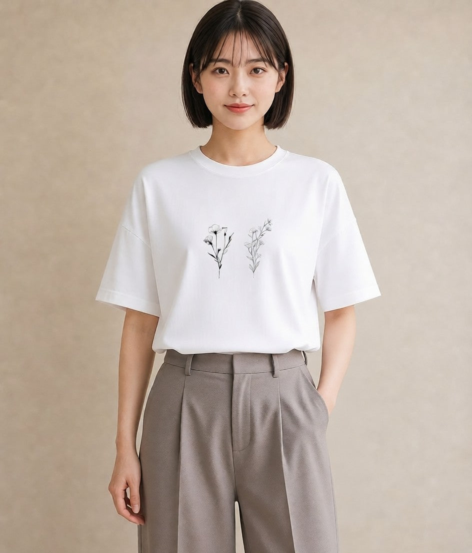 半袖Tシャツ レディース 小花 花 フラワー イラスト ガーリー 夏コーデ 通学 白T