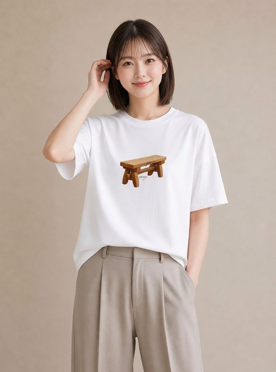 プリントTシャツ レディース 雨上がりのベンチ ベンチ ナチュラル アンティーク イラスト モード 春コーデ 姉妹 白T