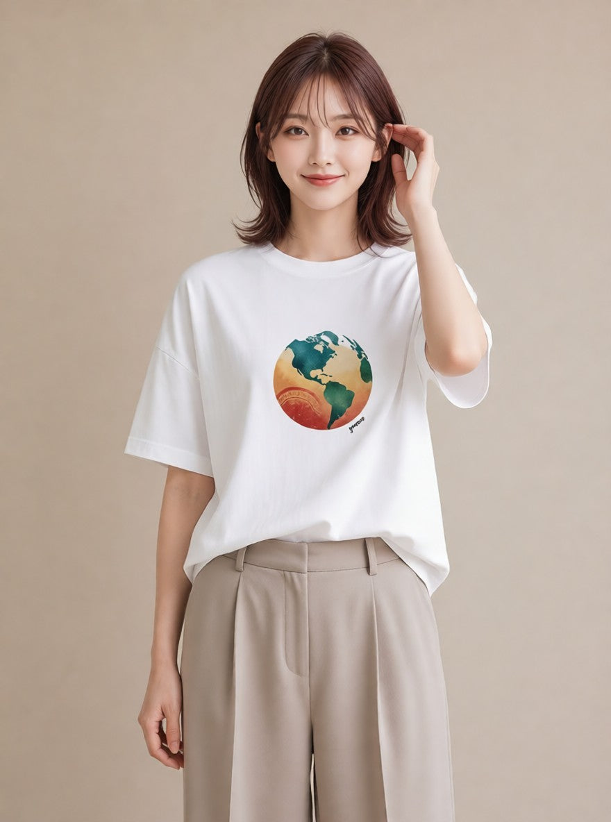 グラフィックTシャツ レディース 地球 星空 宇宙 イラスト きれいめ おしゃれギフト 社会人 白T