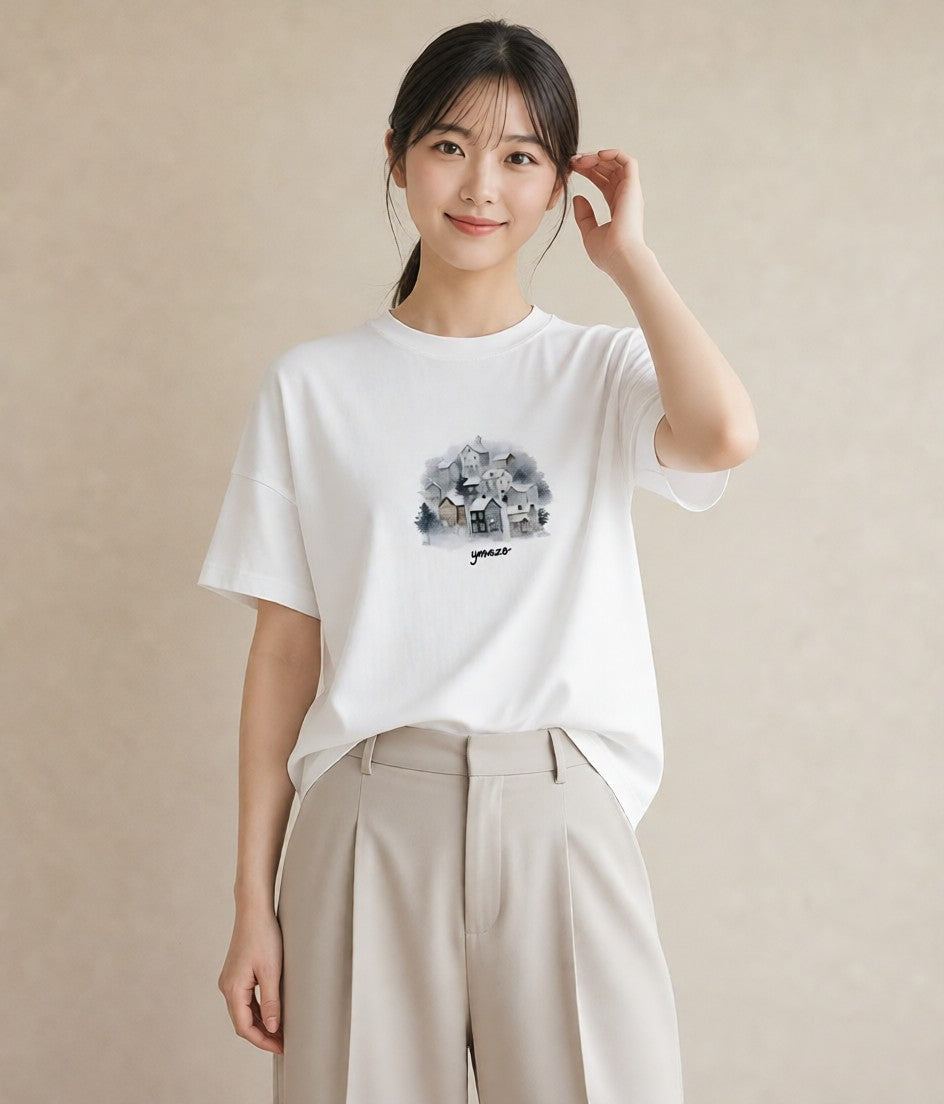 半袖Tシャツ レディース 灯りの家 小屋 夜 ナチュラル アンティーク イラスト アート風 女性 旅行用 白T