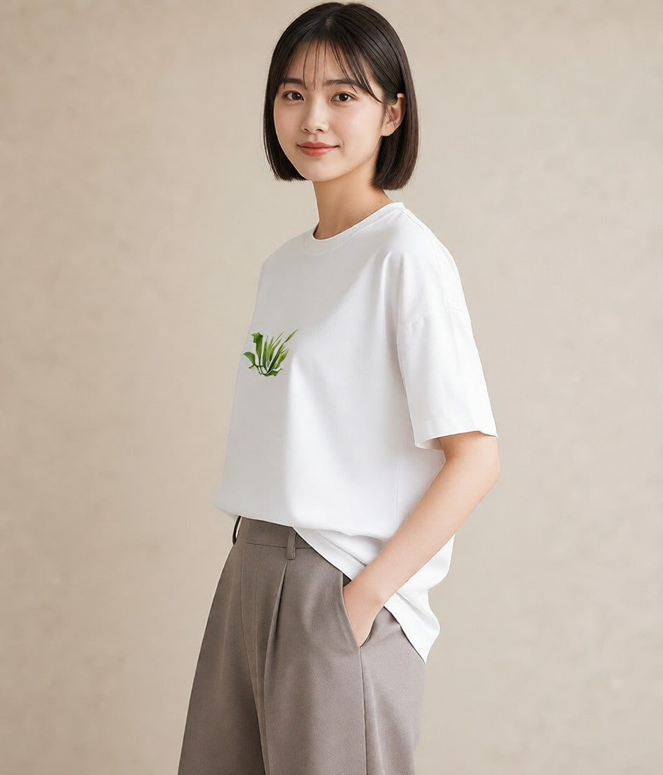 グラフィックTシャツ レディース シダ 植物 ボタニカル イラスト カフェコーデ 部屋着 女性向けギフト 白T