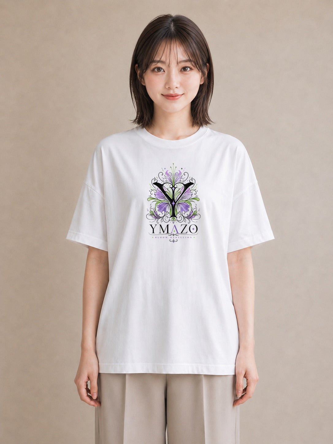 【受注生産】YMAZO Tシャツ レディース 半袖 ゆったり 蝶 ちょうちょ バタフライ 蝶々 花柄 白T 綿100% ホワイト M L 韓国っぽい 大人可愛い 手描き お出かけ リンクコーデ 春夏 プレゼント 初夏|イニシャルY(大きめプ