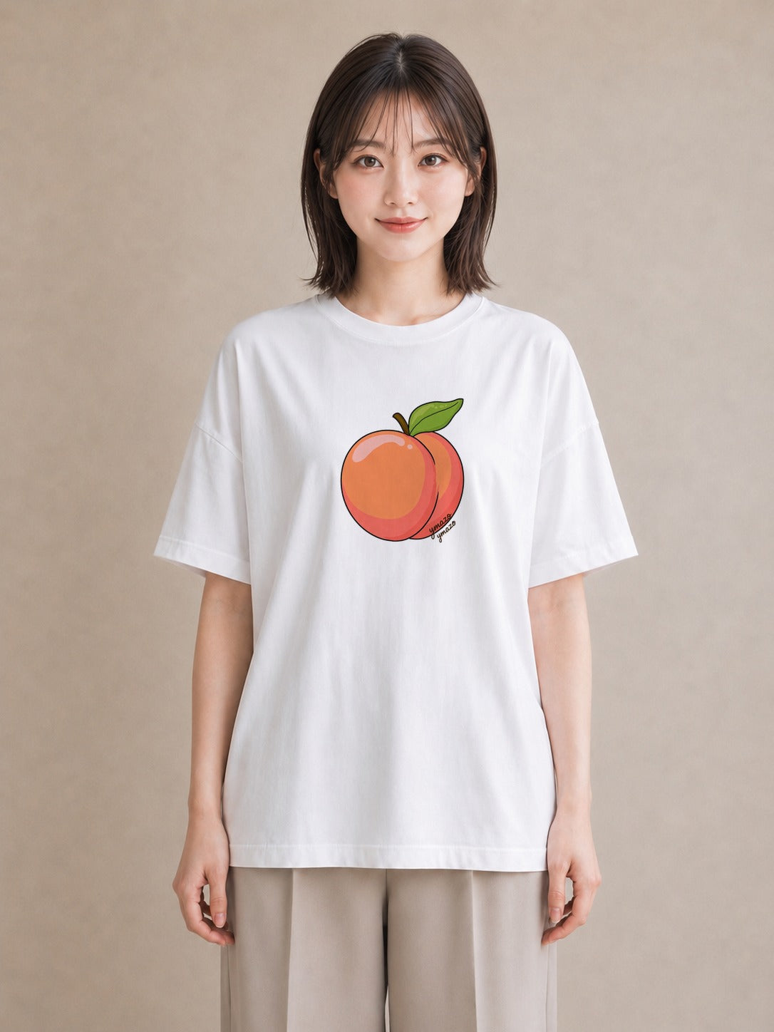 グラフィックTシャツ レディース もも 食べ物 フード イラスト 韓国風 カフェ巡り 女子会 白T
