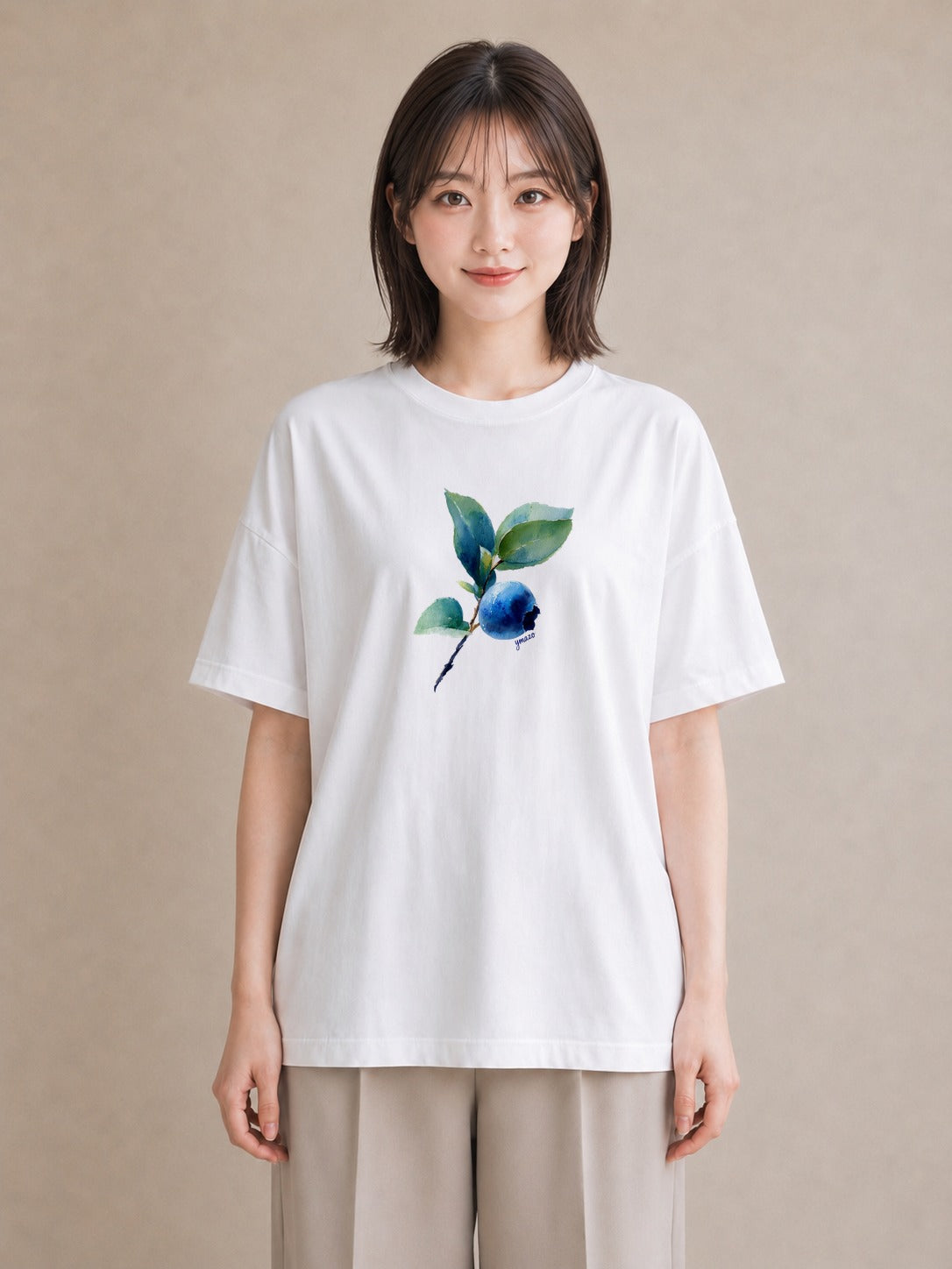 半袖Tシャツ レディース 木の実 植物 ボタニカル イラスト ゆるかわ 友達ギフト 部屋着 白T
