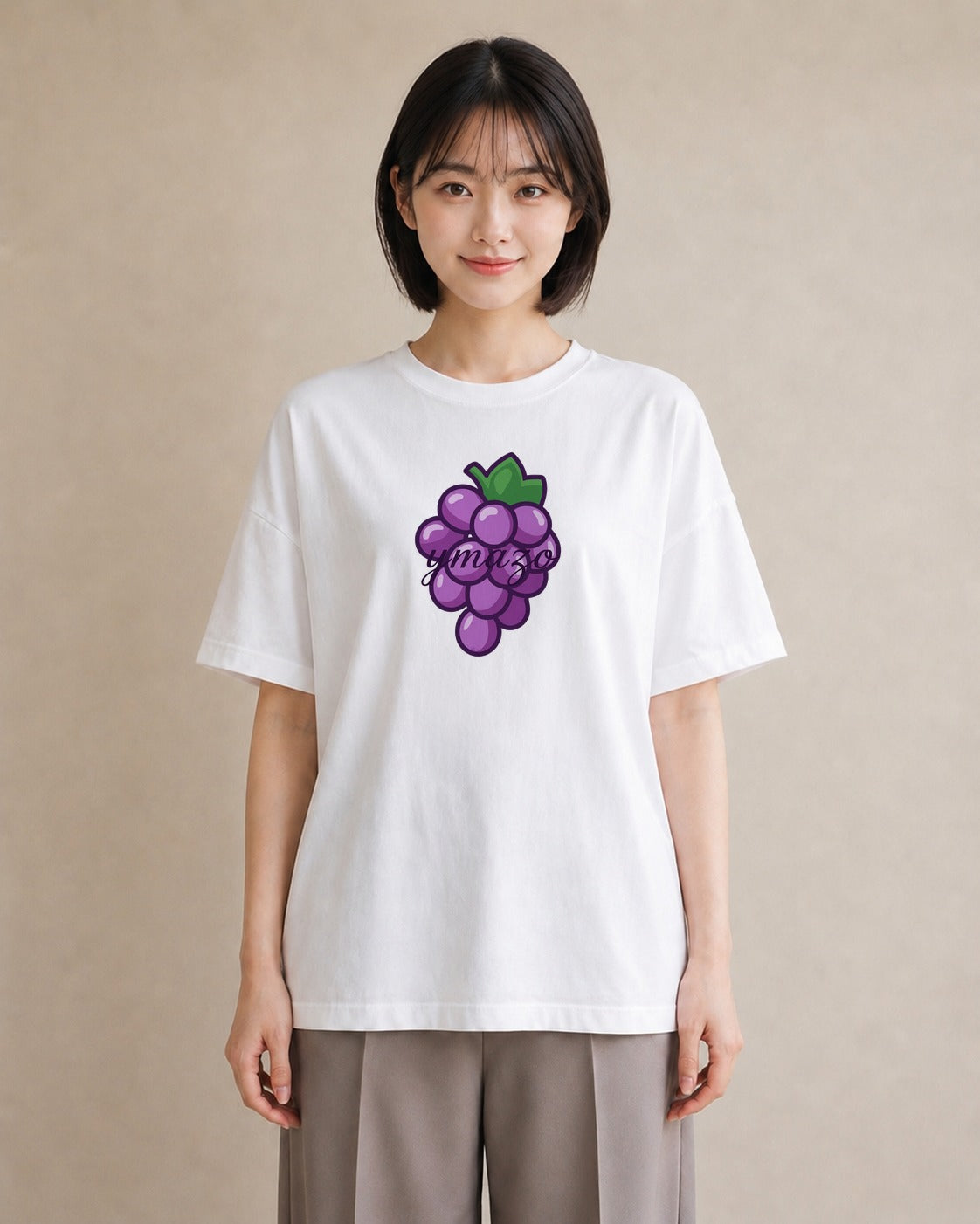 Tシャツ レディース ぶどう 葡萄 食べ物 フード イラスト きれいめカジュアル ミセス 春コーデ 白T