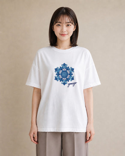 プリントTシャツ レディース 雪の結晶 星空 宇宙 イラスト きれいめ ラフ レイヤード 白T