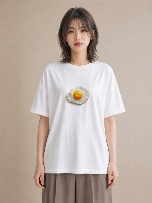 半袖Tシャツ レディース 目玉焼き 食べ物 フード イラスト 可愛い 公園 ママ 白T