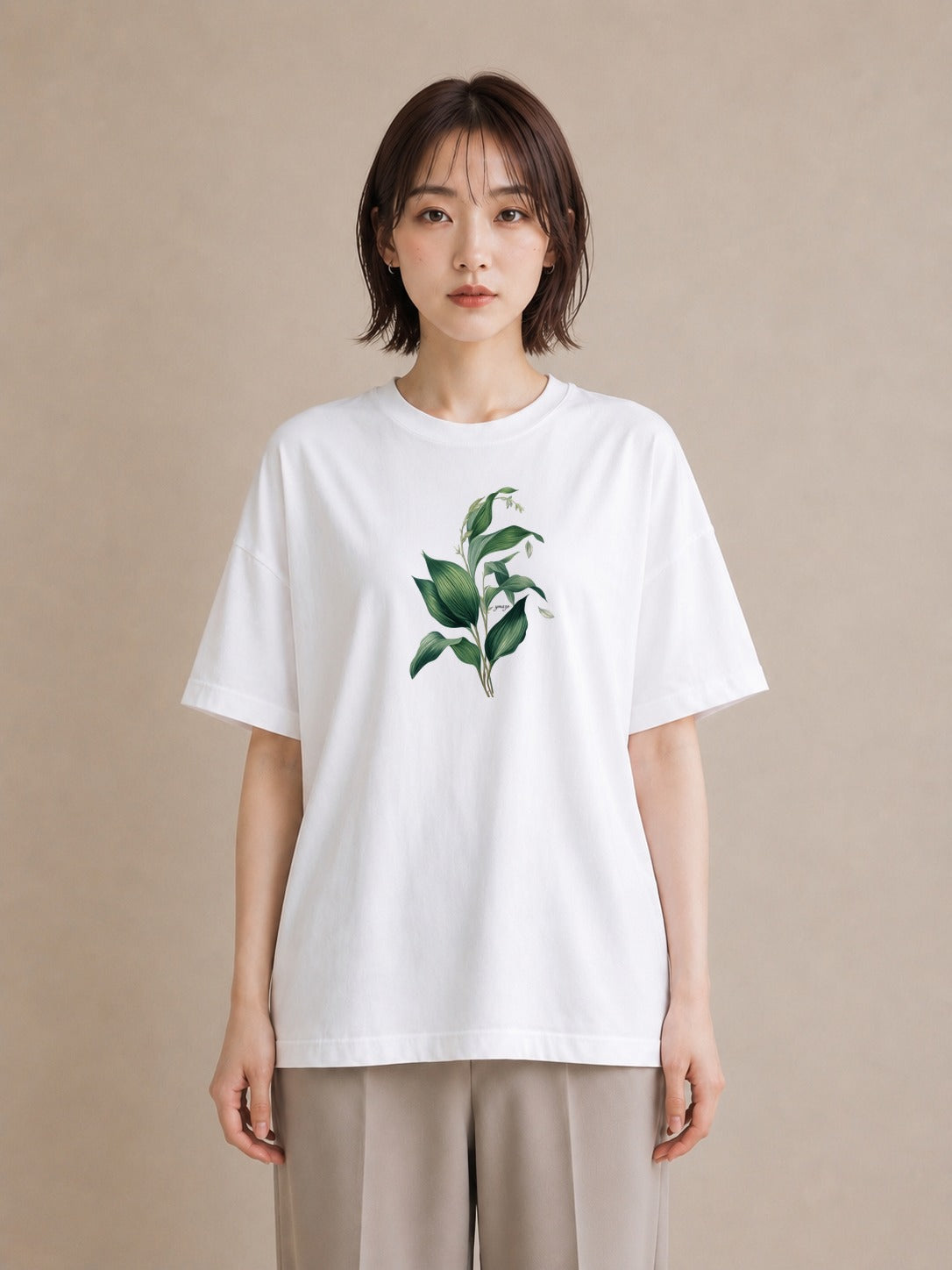 半袖Tシャツ レディース すずらん 花 花柄 イラスト レトロ 帰省 ラフ 白T
