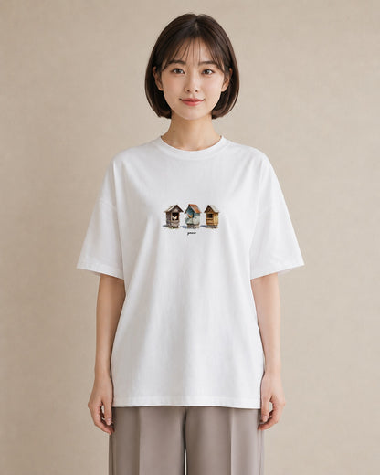 半袖Tシャツ レディース 遠い家と鳥 風景 鳥 ナチュラル アンティーク イラスト 北欧風 海 カフェ巡り 白T