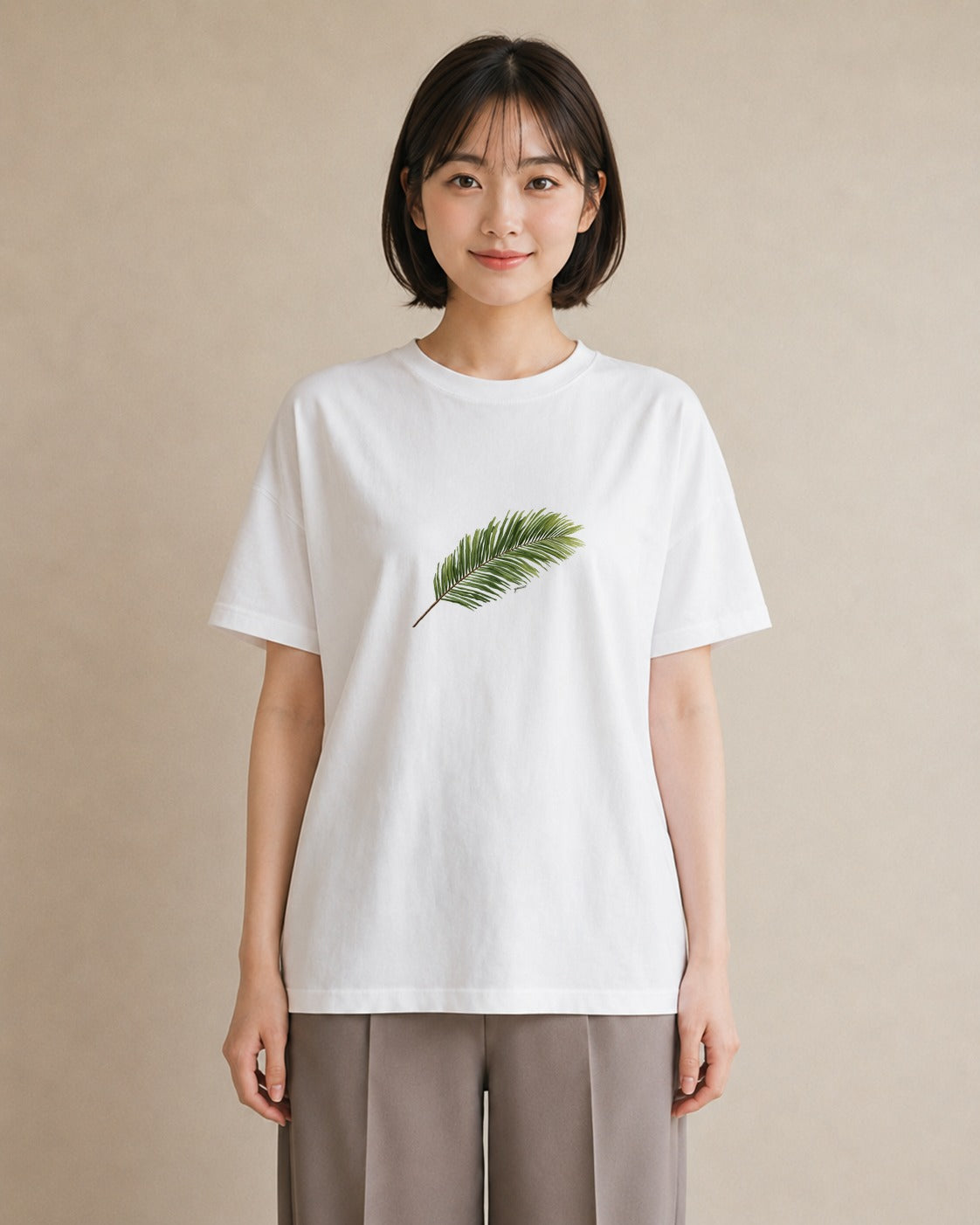Tシャツ レディース シダ 植物 ボタニカル イラスト フェミニン 普段着 週末コーデ 白T