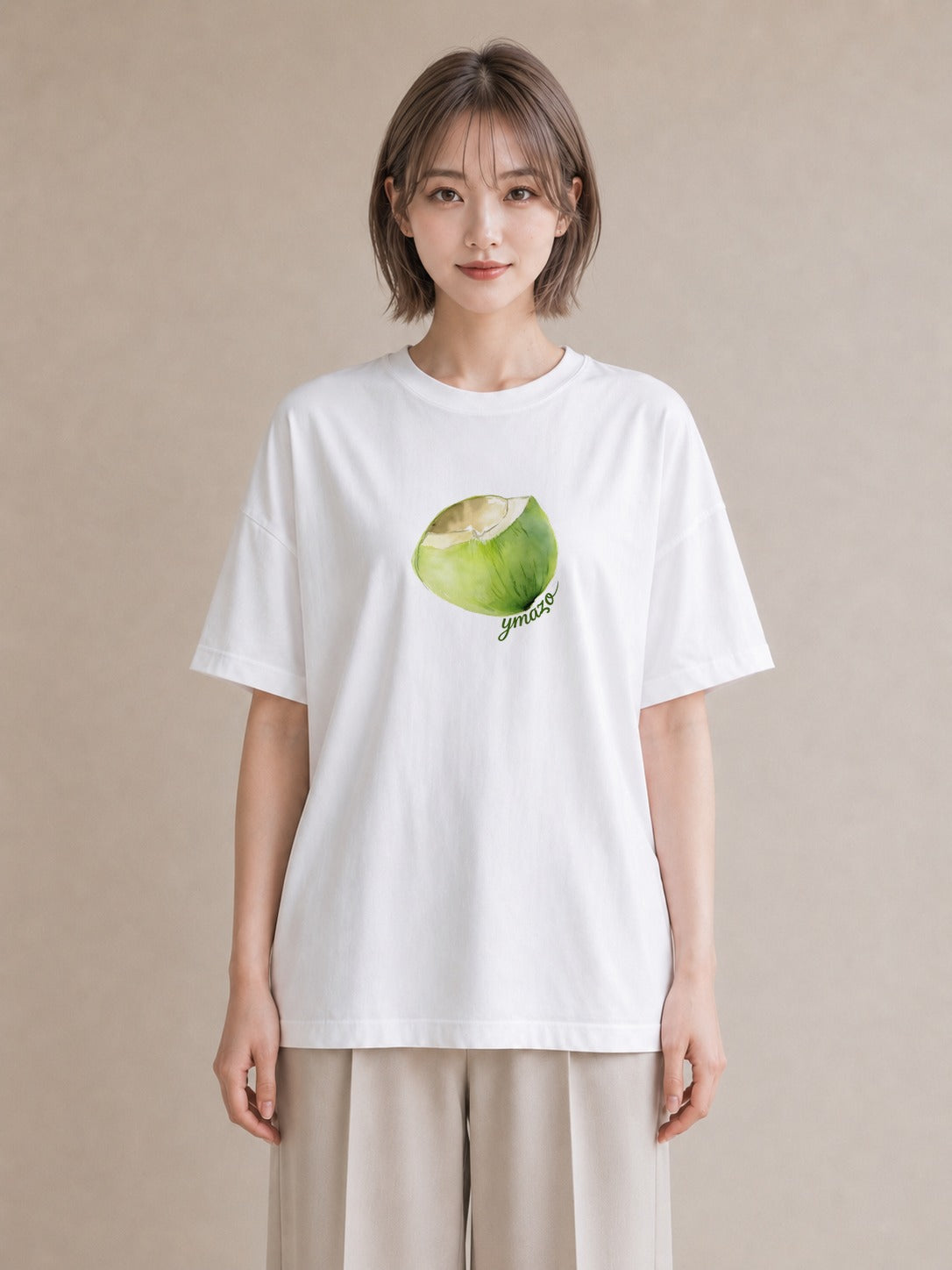 半袖Tシャツ レディース りんご 林檎 アップル 食べ物 フード イラスト 休日コーデ 公園 ママ 白T