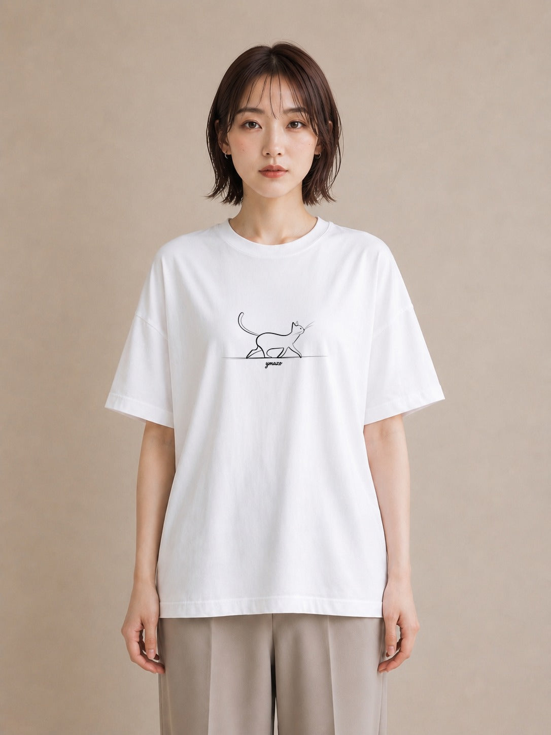 Tシャツ レディース 猫 ねこ ネコ イラスト 手描き風 休日 ペアコーデ 白T