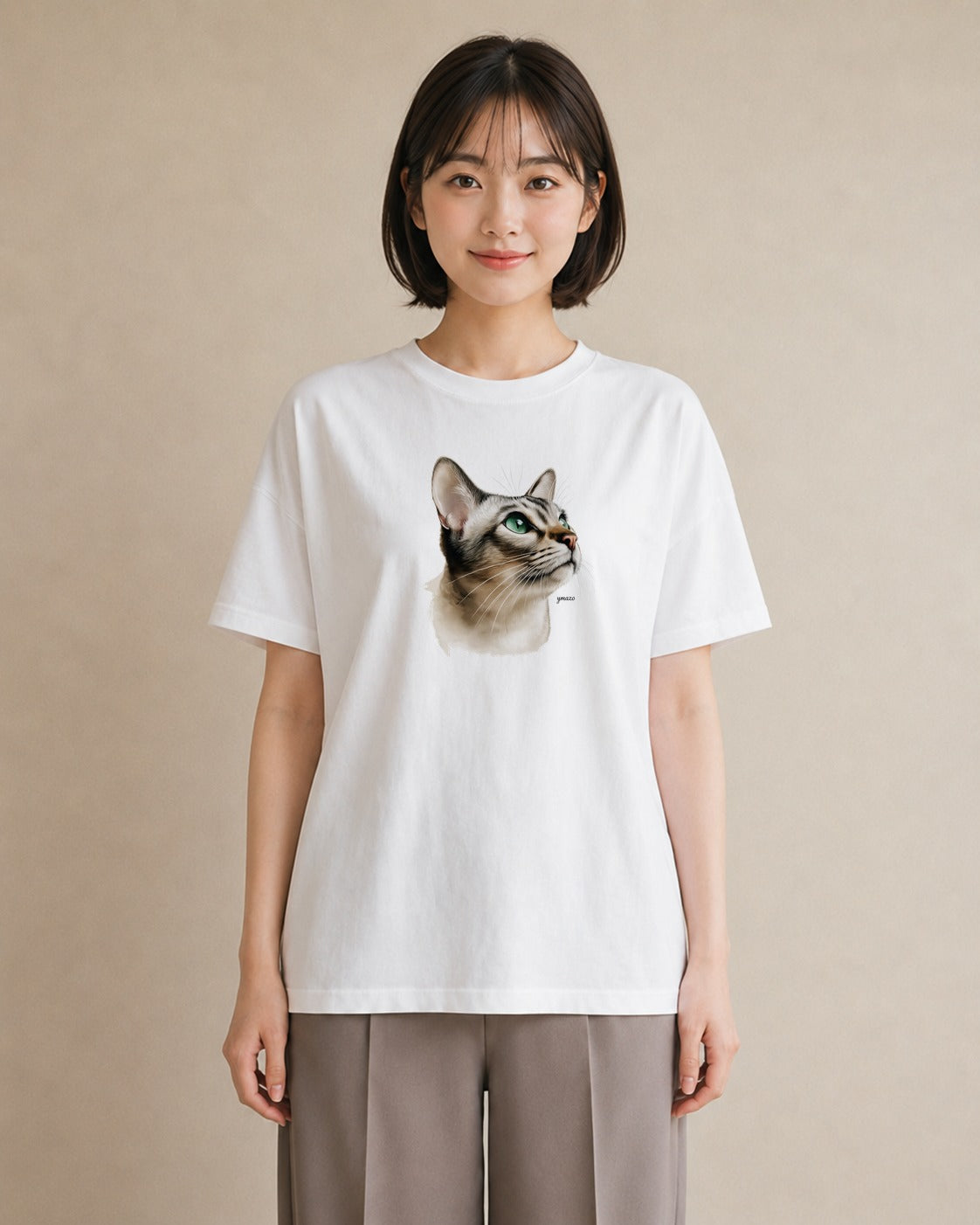 Tシャツ レディース キジトラ 猫 ねこ イラスト ヴィンテージ風 お出かけ 普段着 白T