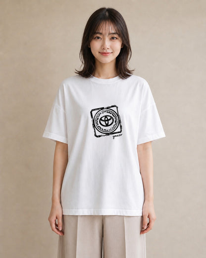 Tシャツ レディース 旅 トラベル スタンプ イラスト ラフカジュアル 20代 カジュアルコーデ 白T