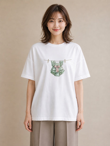 半袖Tシャツ レディース 洗濯物 風 ナチュラル アンティーク イラスト 休日コーデ 普段着 週末コーデ 白T