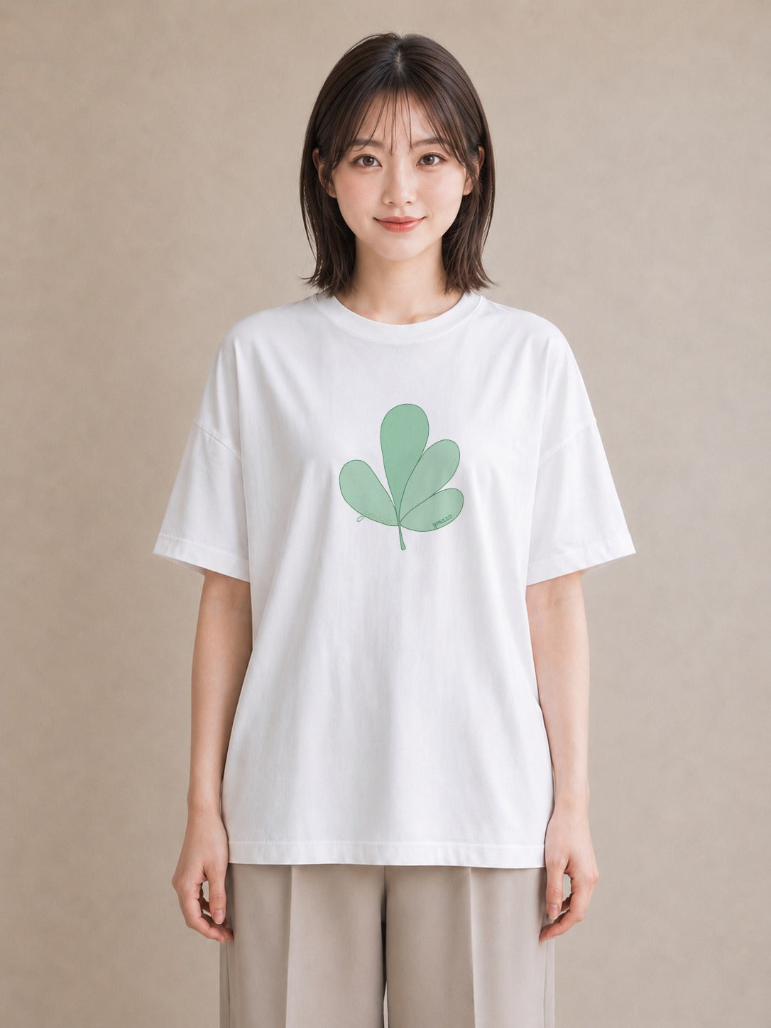 プリントTシャツ レディース ユーカリ 植物 ボタニカル イラスト モード 部屋着 女性向けギフト 白T