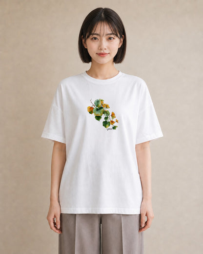 Tシャツ レディース クローバー 四つ葉 花 花柄 イラスト 旅行コーデ ミセス 春コーデ 白T