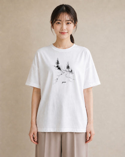 デザインTシャツ レディース 雨上がりの小道 雨上がり 小道 ナチュラル アンティーク イラスト 淡色 通勤 在宅 白T