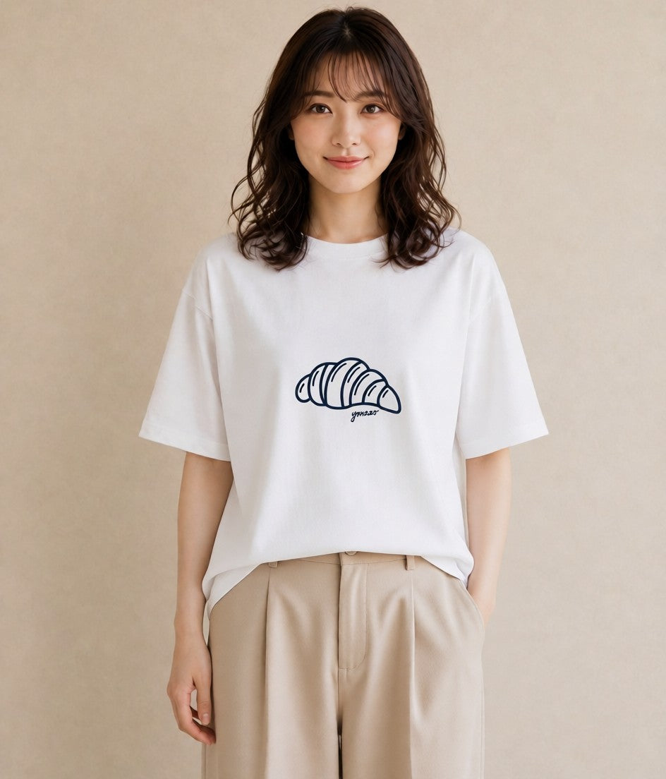 Tシャツ レディース パン ベーカリー イラスト ナチュラル 20代 カジュアルコーデ 白T