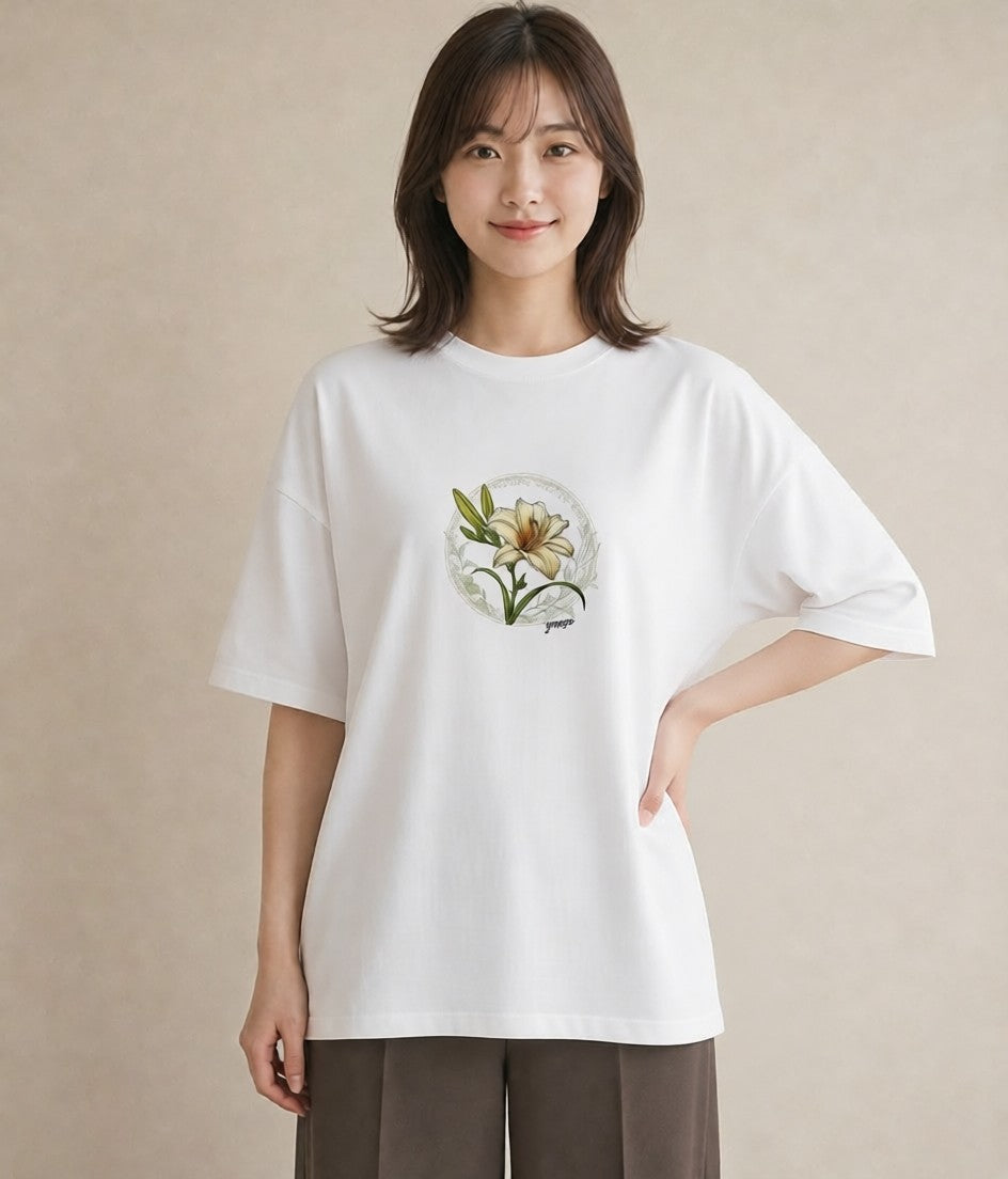 プリントTシャツ レディース ゆり 百合 花 花柄 イラスト 韓国風 女性向けギフト 散歩 白T