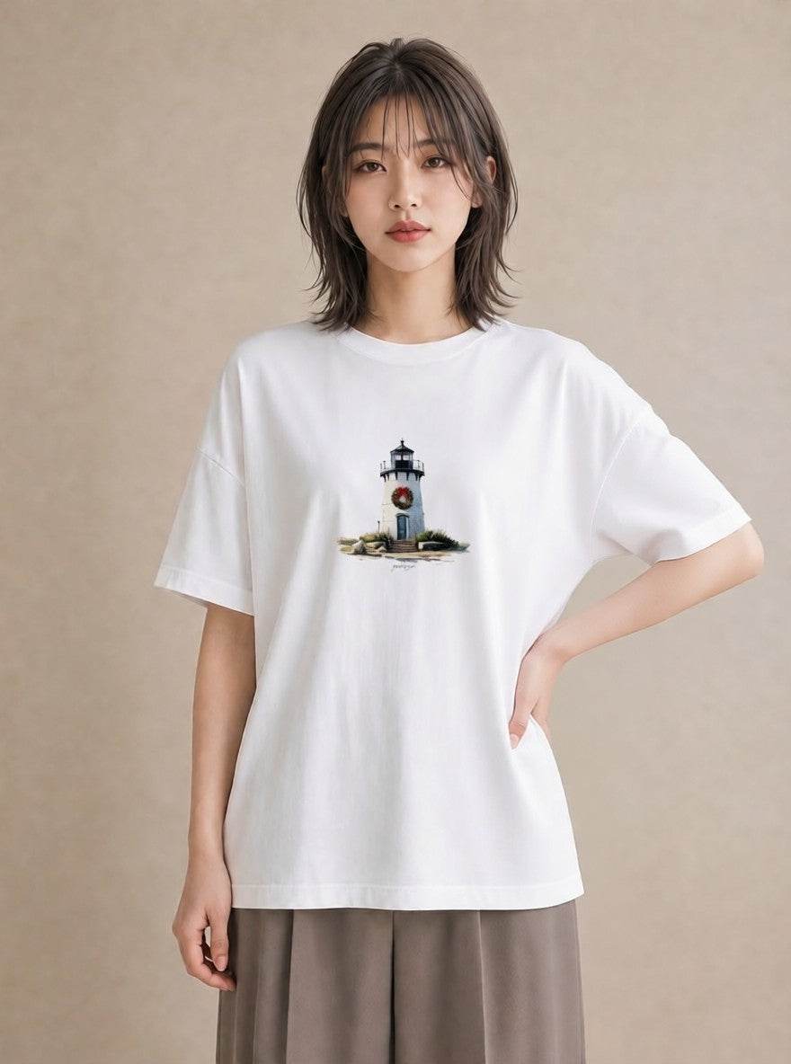 Tシャツ レディース 灯台 霧 海 ナチュラル アンティーク イラスト 淡色 デイリーウェア 休日 白T