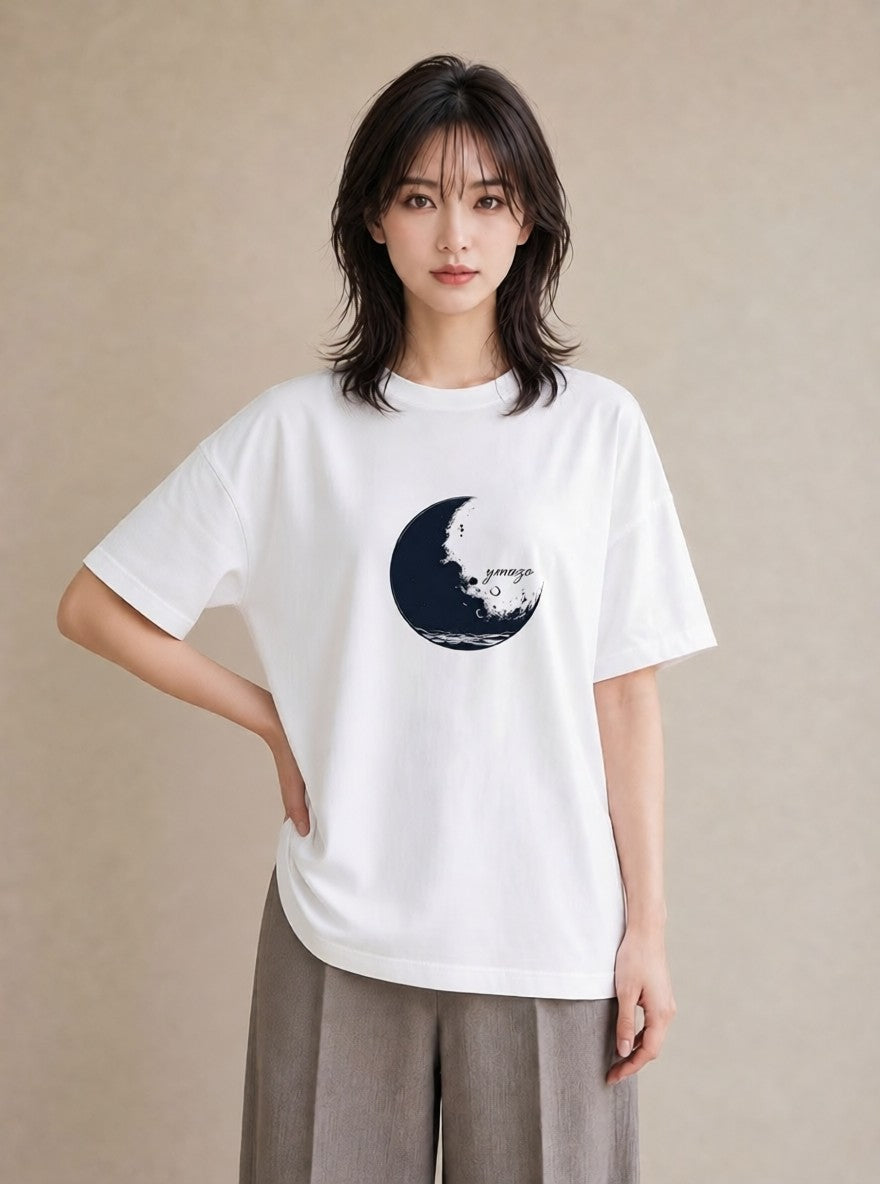 グラフィックTシャツ レディース 三日月 星空 宇宙 イラスト 手描き風 女子会 お揃い 白T