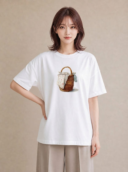 Tシャツ レディース 自転車のかご 自転車 花かご ナチュラル アンティーク イラスト 水彩風 春服 ミセス 白T