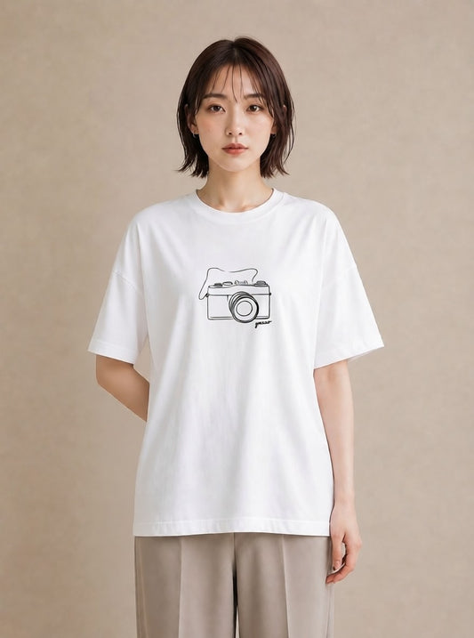グラフィックTシャツ レディース カメラ フィルムカメラ レトロカメラ イラスト 誕生日プレゼント 綿100 白T